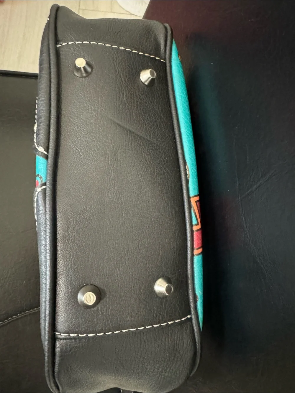 Sugar Skull turquoise cross body purse, lots of hidden Storage room and pockets